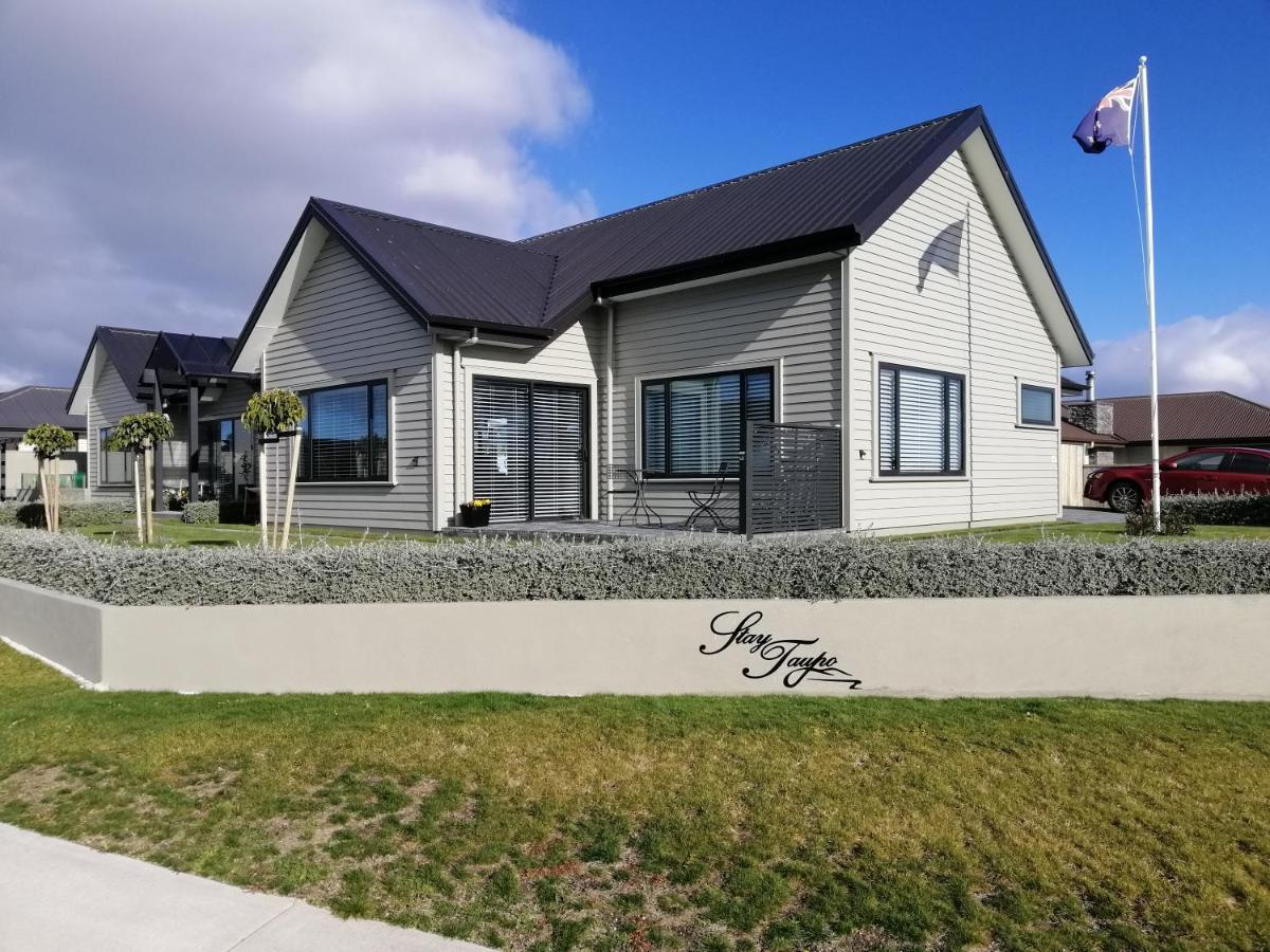 Stay Lago Taupo Esterno foto